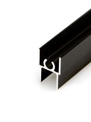 7.ПАРТНЕР Профиль горизонт. верх., венге темный глянец (5,8м) 