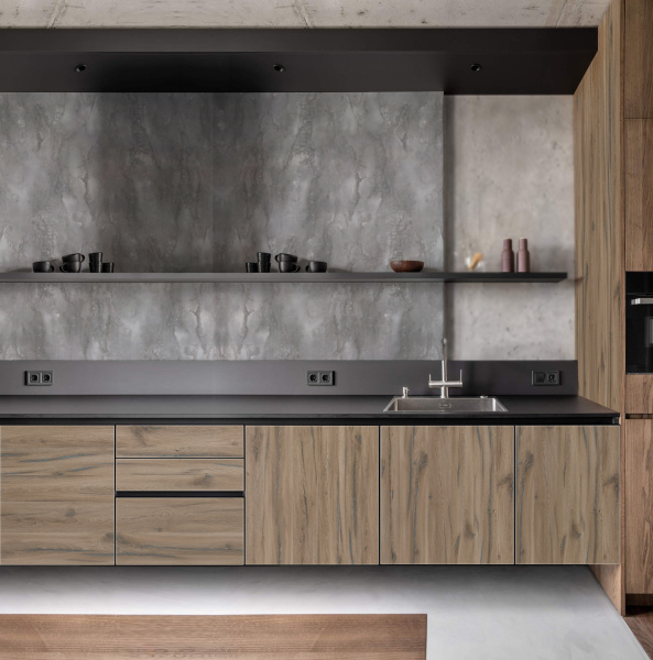 ЛДСП Дуб Альпийский 10 мм U1158 2750*1830 МР